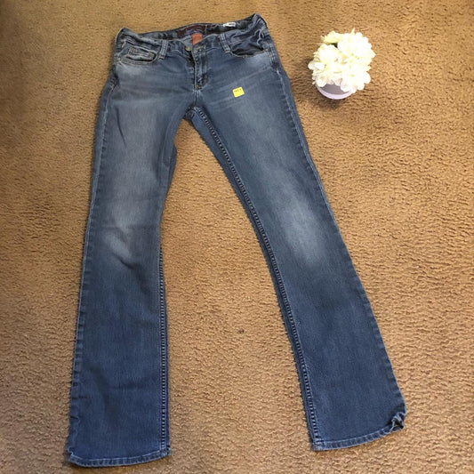 Thrift With A Purpose-Arizona Blue Jeans