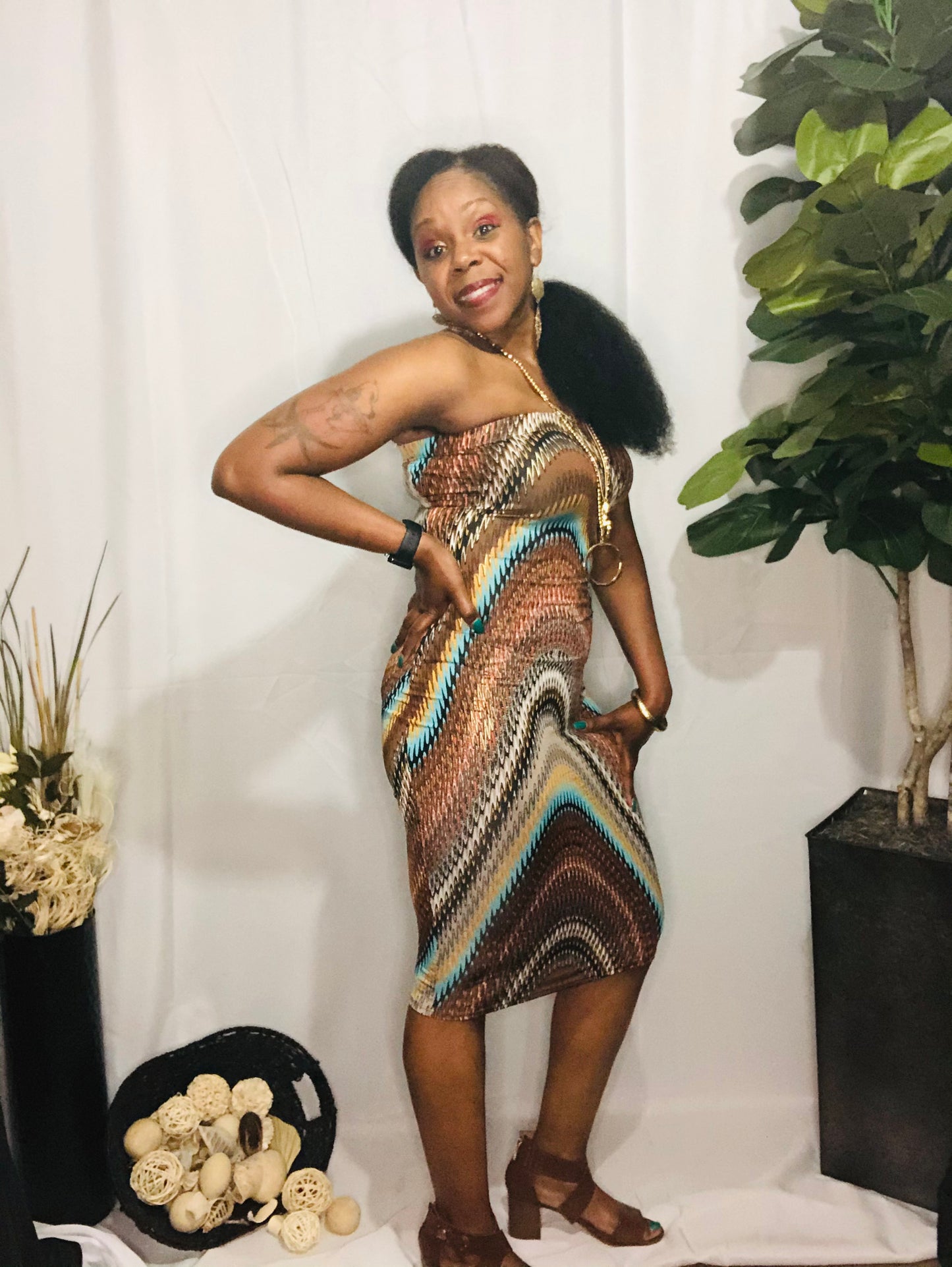 CHAR’S 2 PIECE QUEEN DRESS 👑