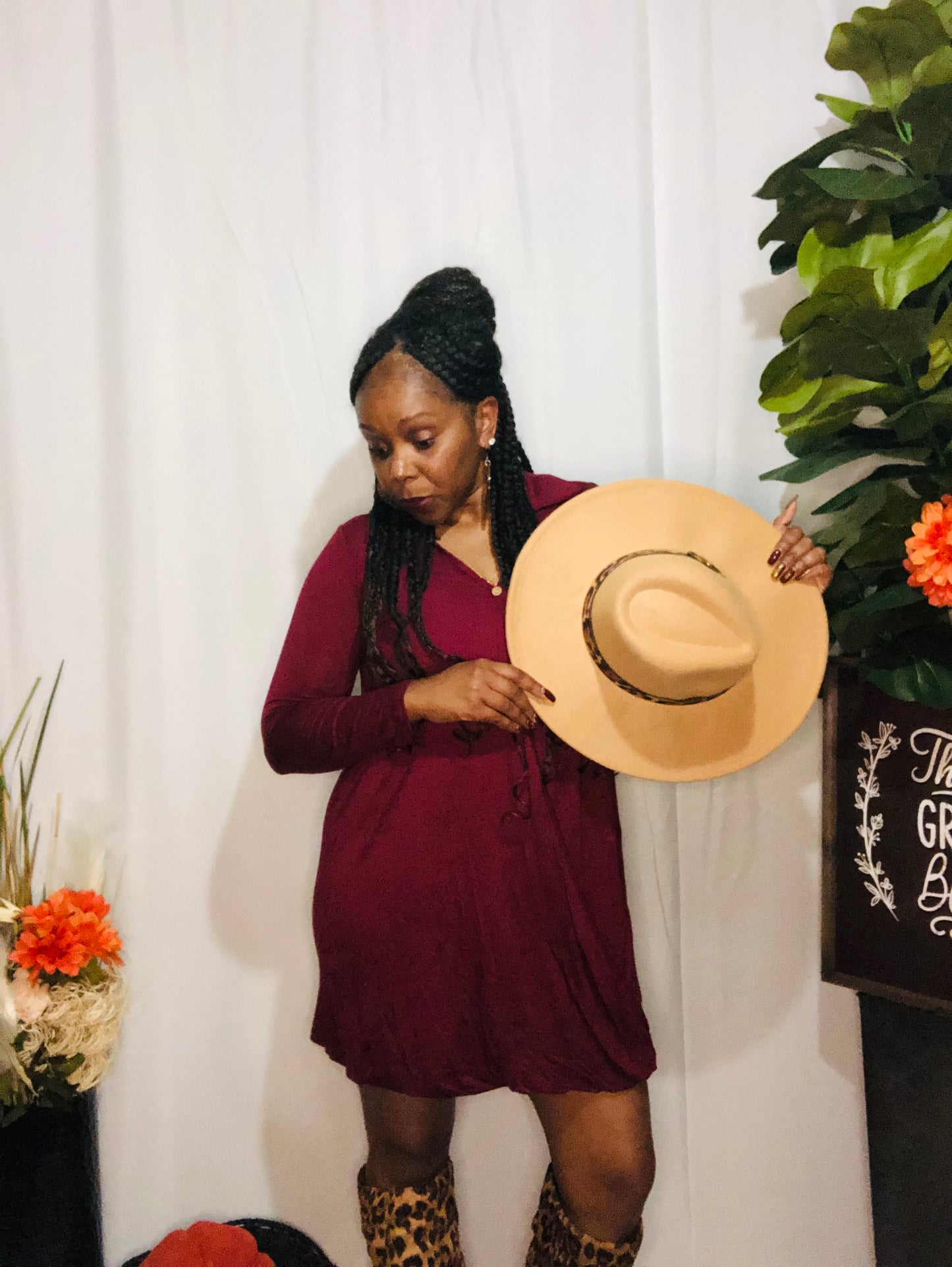 CHAR’S SNAP BACK BURGUNDY DRESS ✨