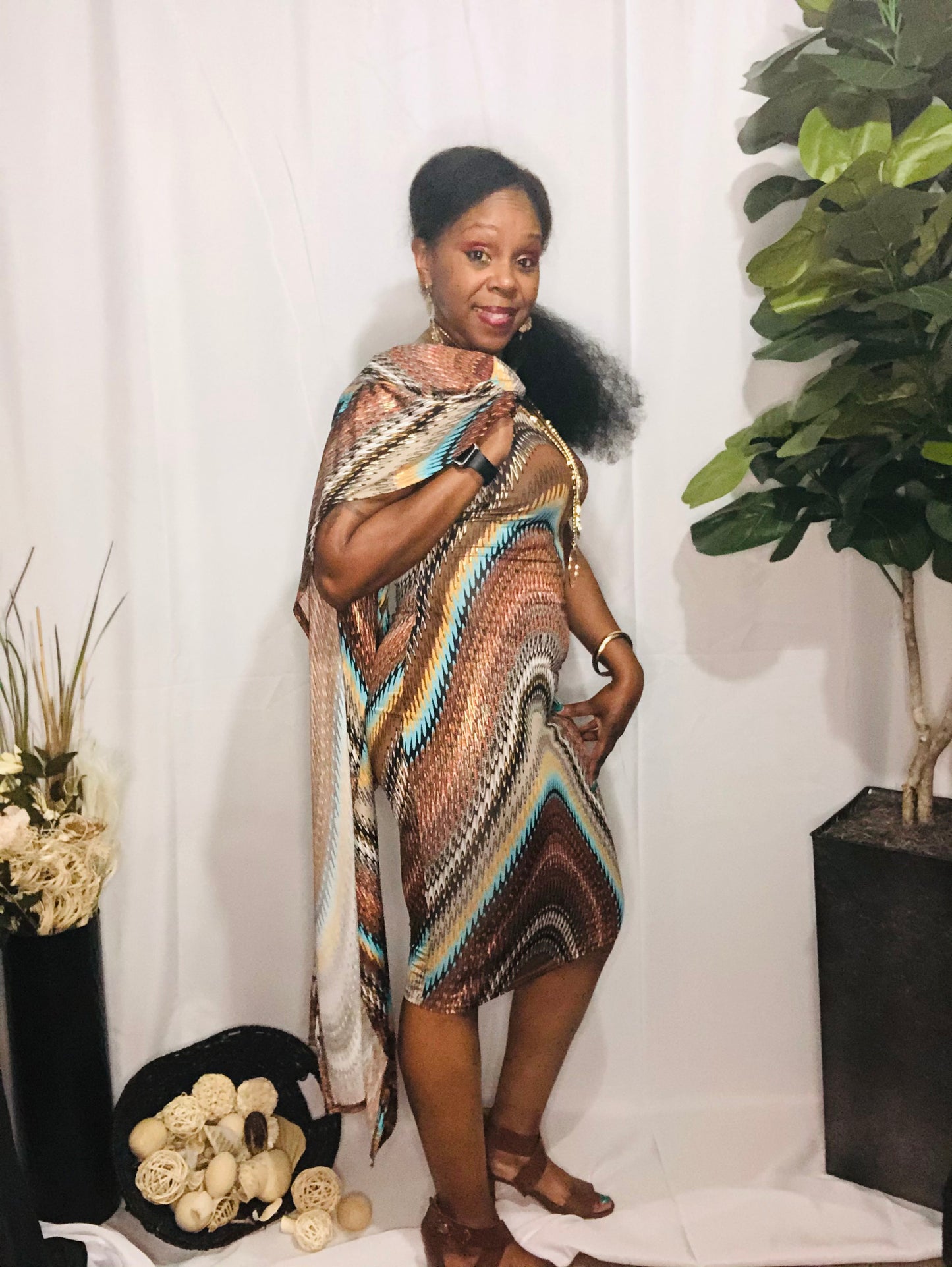 CHAR’S 2 PIECE QUEEN DRESS 👑